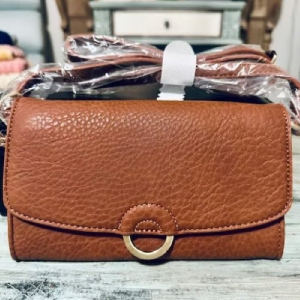 Agnes Wallet Clutch Purse Bag Crossbody - Milk Chocolate New (MSRP $55)